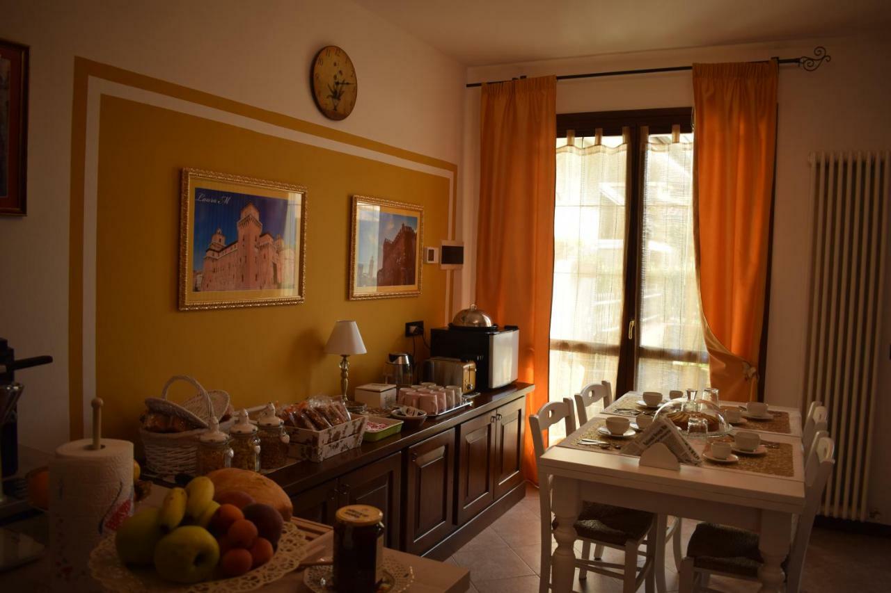 A Casa Di Laura Bed and Breakfast Occhiobello Buitenkant foto